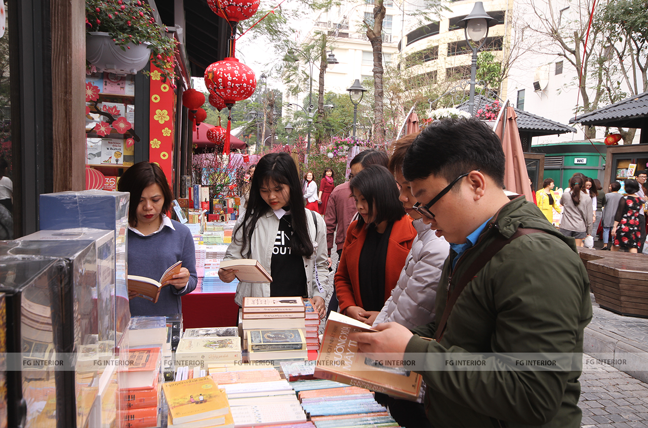 2018_ẢNH DU XUÂN PHỐ SÁCH (3)