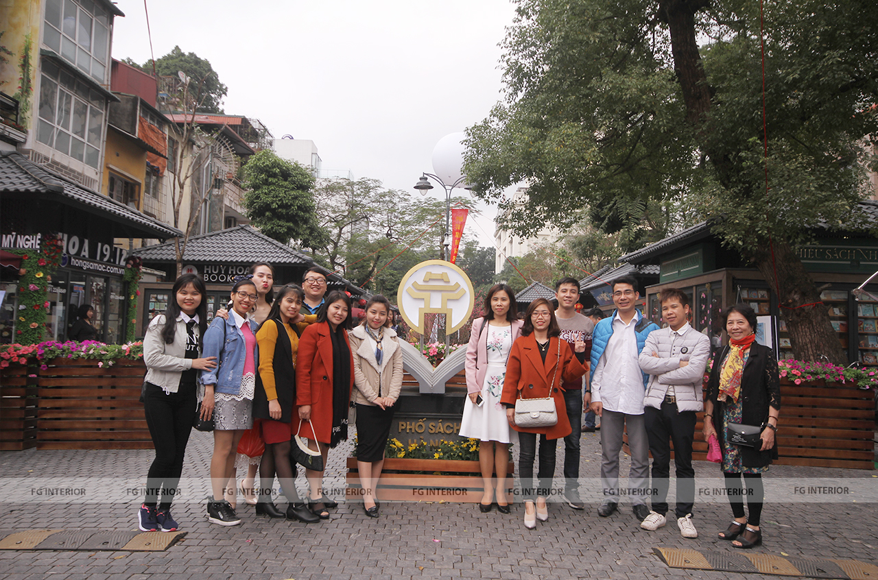 2018_ẢNH DU XUÂN PHỐ SÁCH (1)